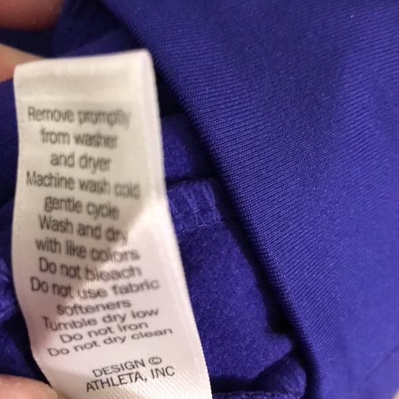 Athleta Sz Medium bright purple hoodie pull over kangaroo pocket EUC jewel tone - Picture 11 of 12